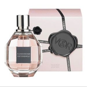 Viktor & Rolf / Flower Bomb 50mL